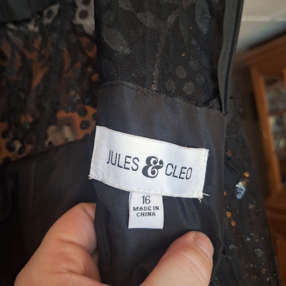 Jules & Cleo Black Sequin A-Line Evening Gown - Picture 7 of 11
